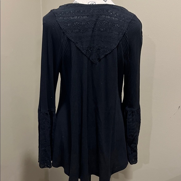 Free People Black Boho lace Blouse - Picture 3 of 7